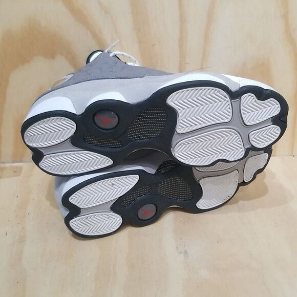 Jordan 13 Retro Atmosphere Grey 2019 Wmn's Size 9, Mens/Boys 7 - Picture 7 of 7
